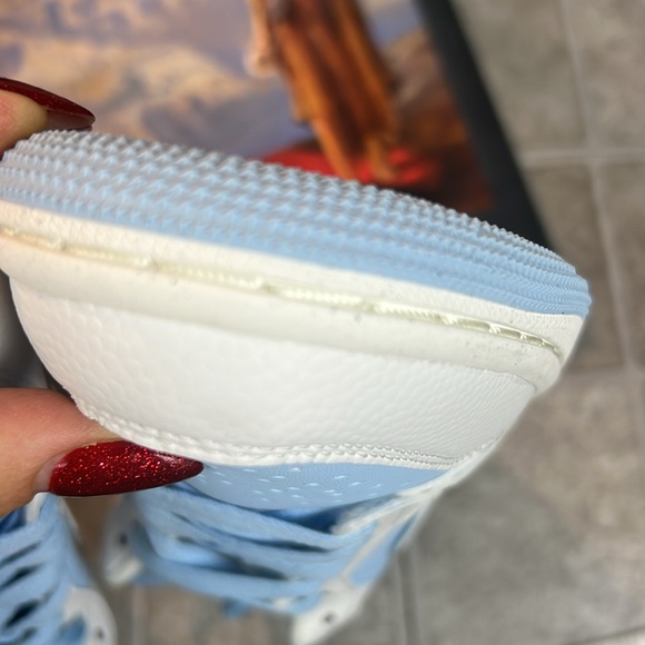 Nike Air Jordan 1 Low SE “Ice Blue” Nike new no box - Picture 8 of 10